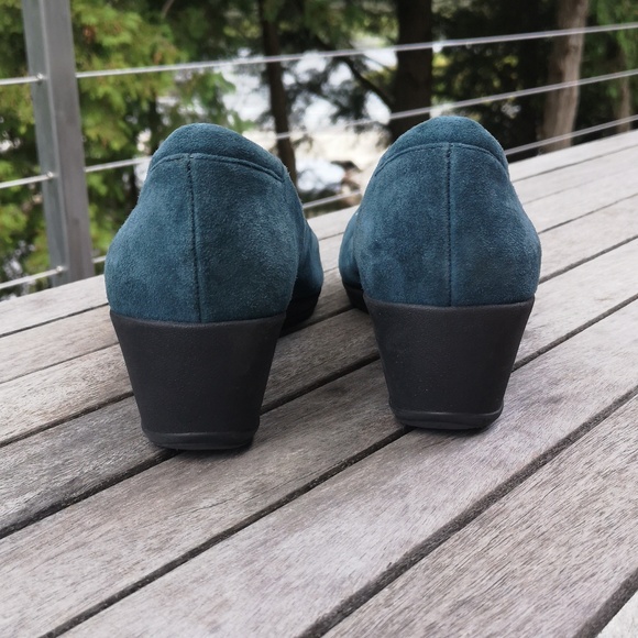Nurture suede slip-on wedges - Picture 8 of 13